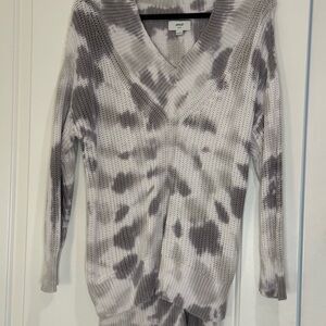 Gray Tie-Dye V-Neck Sweater